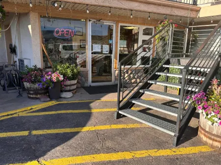 Gateway Lodge Отели рядом с Rifle