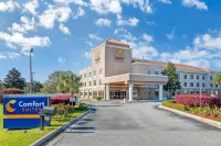 Comfort Suites Brunswick Hotels in Brunswick