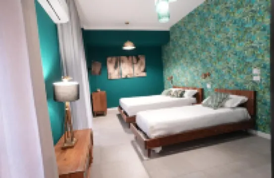 Ross Family Suites