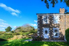 Green Acres Cottages