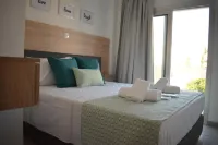 Green Bay Suites