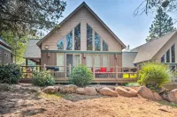Klamath Falls Family Cottage Hike and Explore! Hotels near Link River