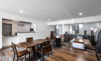 Country Hearth Inn-Toccoa