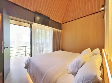 Kanana Retreat Coban Rondo Отели рядом с достопримечательностью «Coban Rondo Waterfall»