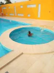 Paradisia Hotel - piscina