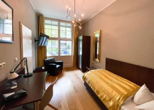 瓦格納伊姆旦姆託帕拉斯酒店 鄰近漢堡展覽中心（Hamburg Fair）的酒店