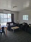 櫻桃樹林汽車旅館 - 游泳池