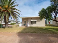 Belair Gardens Caravan Park Hotels in Geraldton