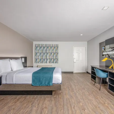 Motel 6 Euless, TX - Dallas