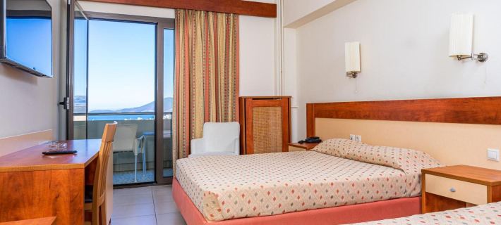Marmari Bay Hotel Hotele w: Euboea