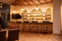 Hwange Safari Lodge - bar
