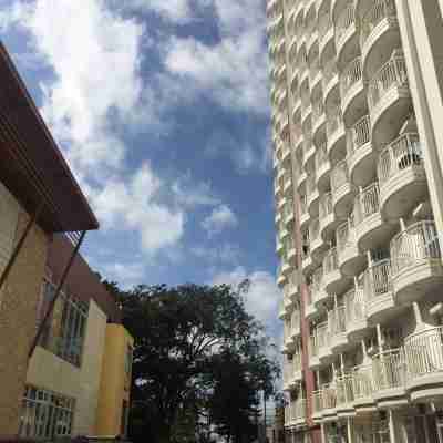 Blissful Hill Tagaytay Condotel with Netflix Hotel Exterior