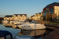 Leitrim Marina Hotel Hotels in Leitrim