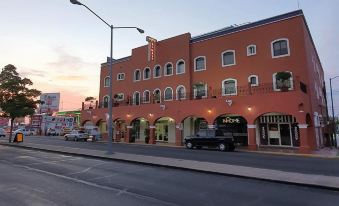 Hotel El Mayo Inn