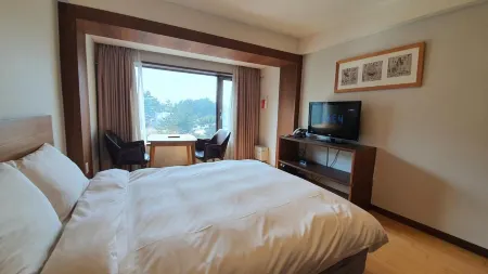 Gyungpo Beach Hotel