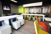 Ibis Budget Nantes Sainte Luce - Hôtel Rénové Hotels in Carquefou