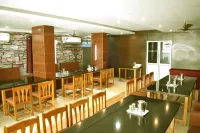 Hotel Apple Park Inn Hotels in Tiruchirappalli