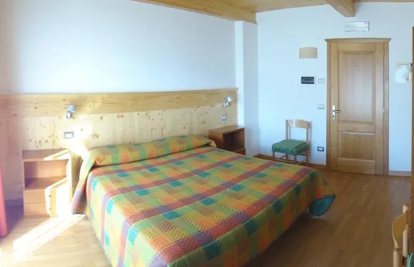 阿爾貝格巴拉利亞餐廳酒店