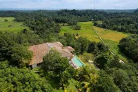 The Divine Villa - Mountain view