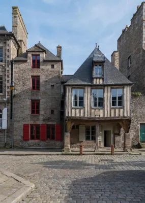 La Maison Pavie Hotel a Taden