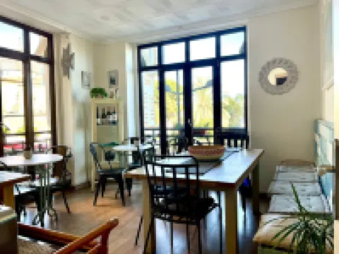 巴爾孔阿爾馬爾酒店