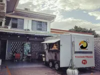 Toucan Hostel Hotels in Rio Segundo