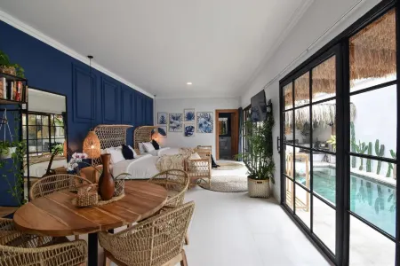 Jogja Life by Bohemian Jogja Villas Отели в г. Umbulharjo