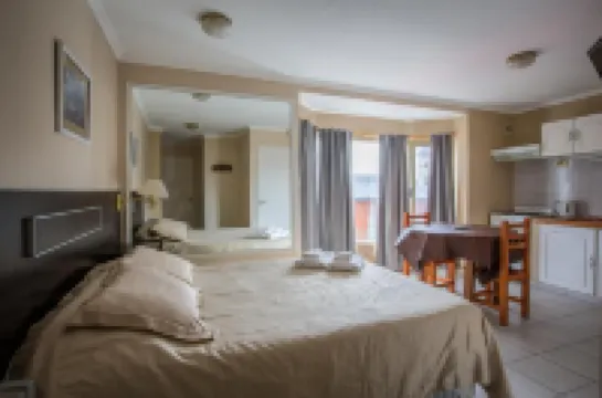 Antu Mahuida Apartments โรงแรมใน