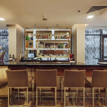 Niza Park Hotel Отели рядом с достопримечательностью «Башня Атакуле»