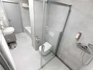 Ala Hotel