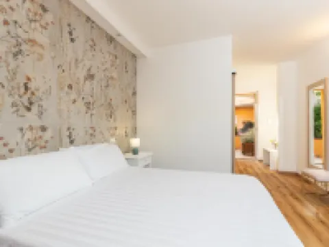 Hotel Donatella ポザーダのホテル