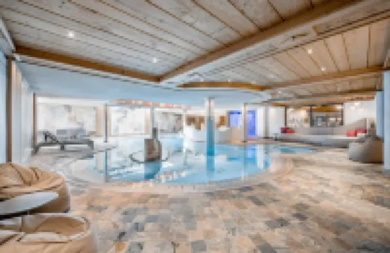 沃勒霍夫阿爾卑斯浪漫酒店