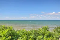 Walk to Lake Ontario Sodus Point Family Escape - Wifi