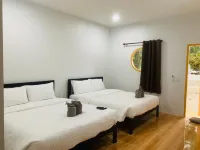 Suanvadee Resort Hotels in Don Sak