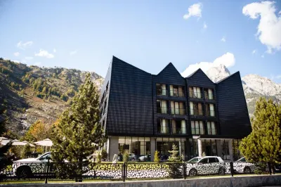 Hotel Valbor Отели в г. 