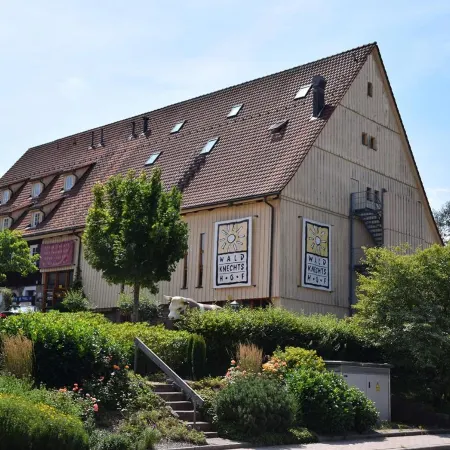 Gutshof-Hotel Waldknechtshof