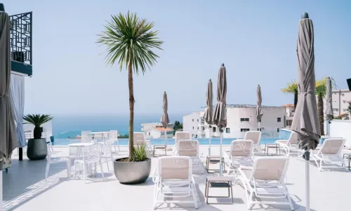 Padam Hotel & Spa