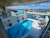 Solo Atico Guest Suites - Beach