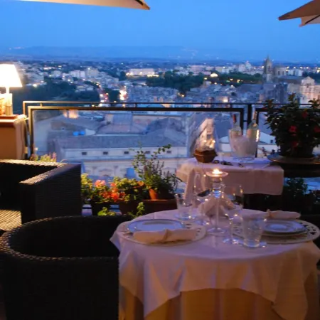 Casa Tipica Siciliana BedandBreakfast Tremetrisoprailcielo Camere Con Vista, Terrazzo Panoramico