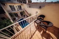 Rapture Gozo - Guesthouse - Parking