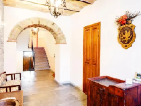 博爾戈桑皮耶特洛酒店 伊塞爾尼亞省酒店