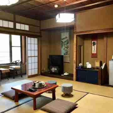 Tsukinoya Rooms