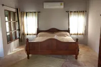 Chiangmai Royal Creek Hotel Hotel di Hang Dong