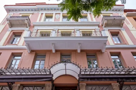 Emporikon Athens Hotel