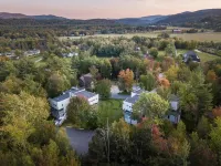 Sun & Ski Inn and Suites Hotels in Lamoille County