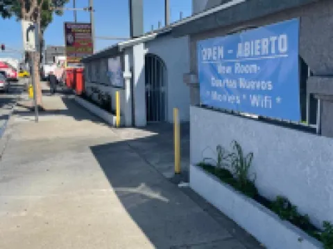 ラ パルマ モーテル - サウス ゲート - LA エリア サウス・ゲートのホテル