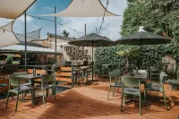 Stay Swanky Hostel - Breakfast