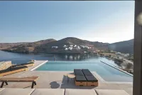 Amal Kythnos Suites - 4-Star