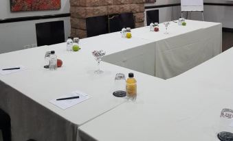 Court Classique Suite Hotel