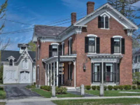 The Burrell House Hotels in Keene